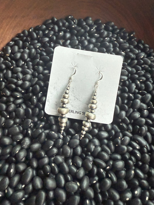Graduated Pearl Dangles