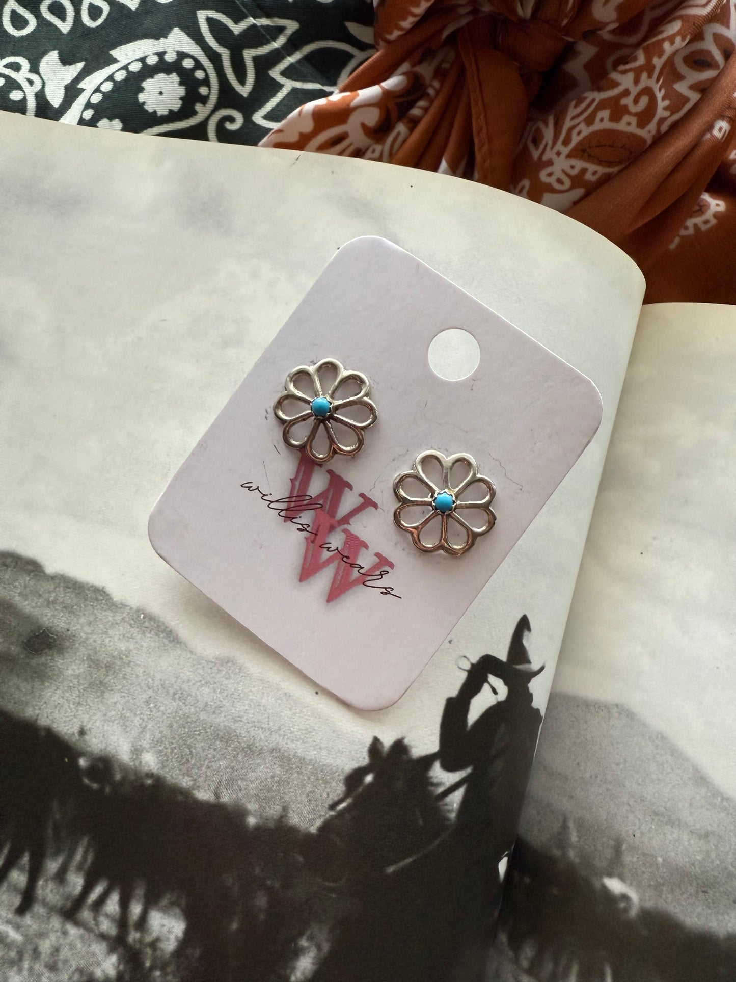 Flower Studs with Turquoise
