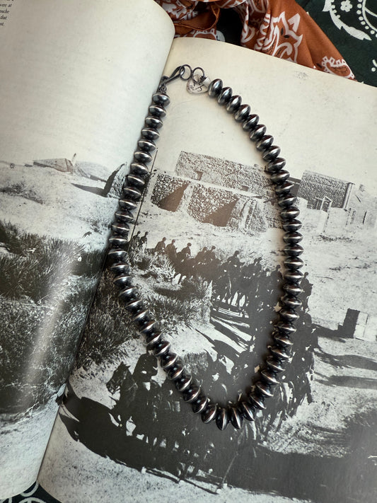 Handmade Michelle Jameson Navajo Pearls